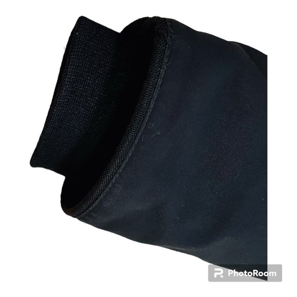 ** SOLD** Canada Goose Rossclair Parka - Picture 13 of 14